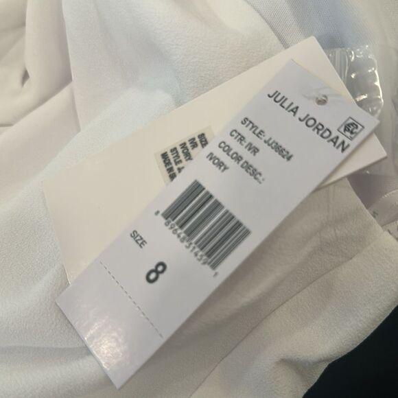 Julia jordan Sleeveless Wide-Leg Jumpsuit - Picture 5 of 5